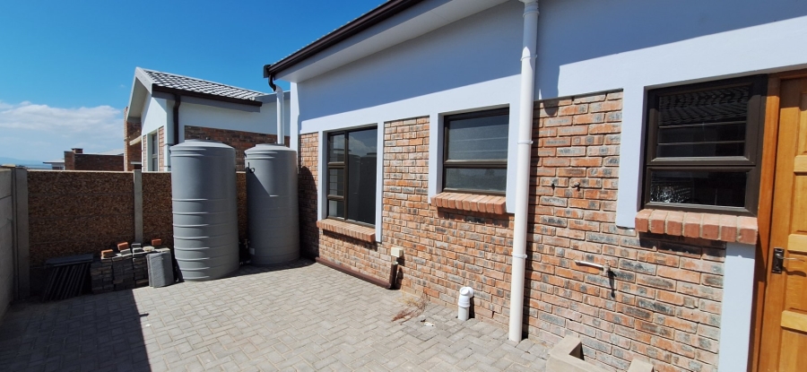 3 Bedroom Property for Sale in Albertinia Western Cape